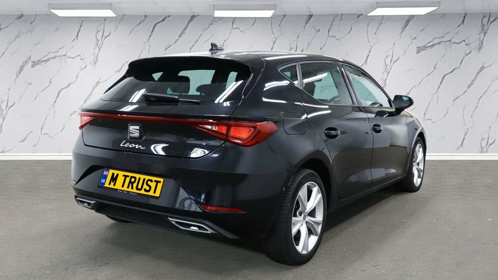 Seat Leon 1.5L Fr Black #4