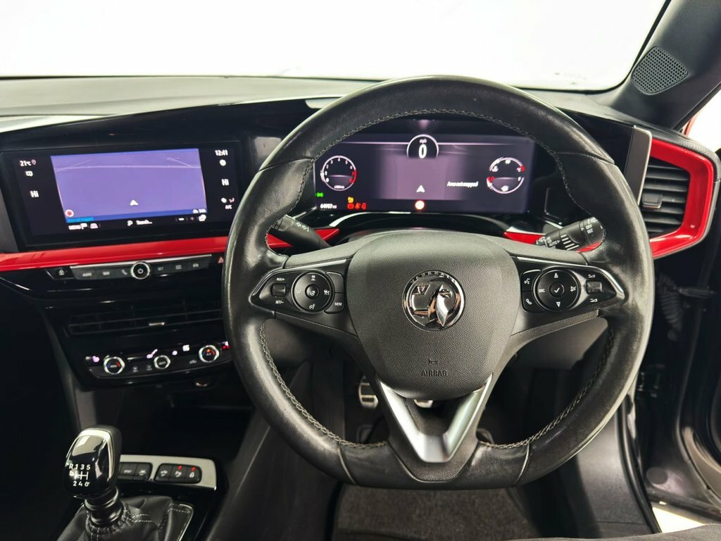 Vauxhall Mokka Elite Nav White #16