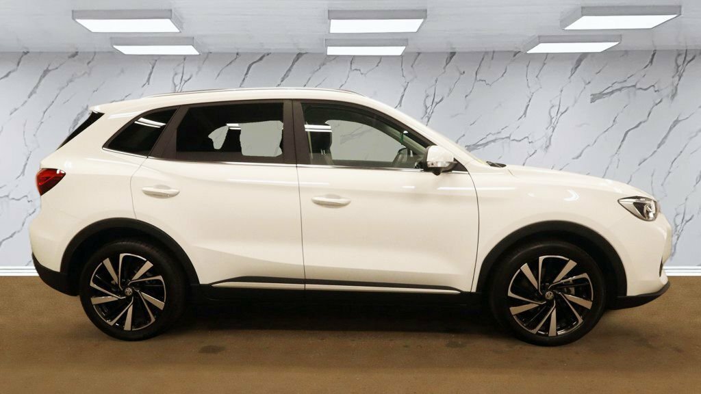 MG ZS 1.5L Trophy LC25UNY White #5
