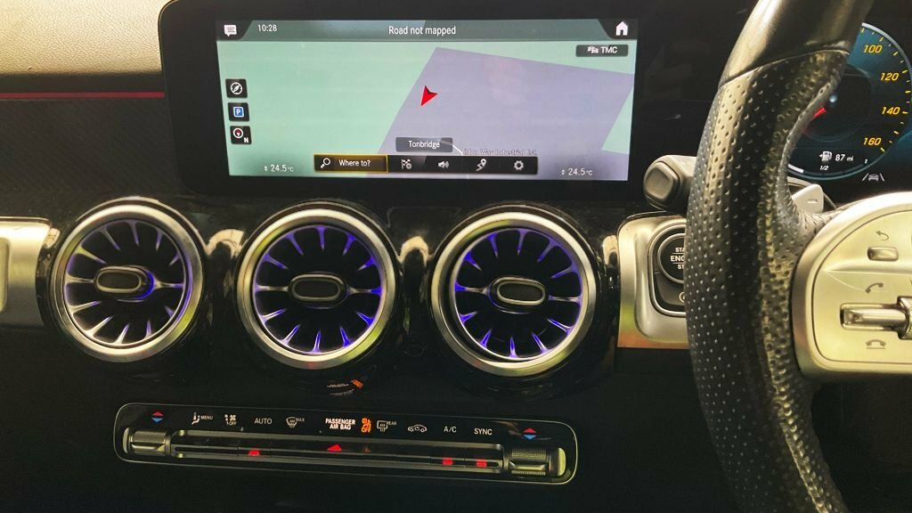 Mercedes-Benz GLB Class 200 Amg Line Premium Plus 7G-tronic Grey #7