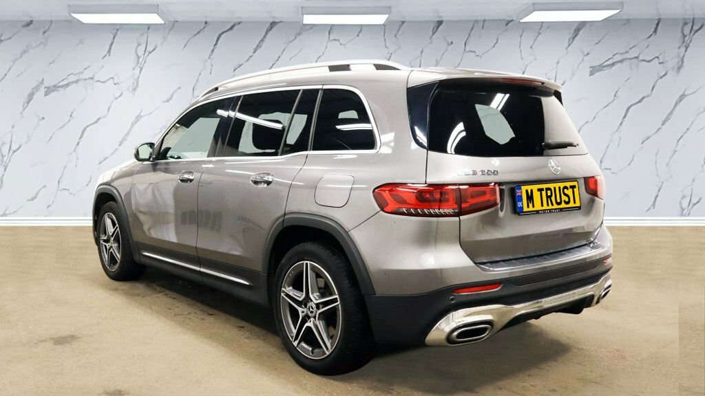 Mercedes-Benz GLB Class 200 Amg Line Premium Plus 7G-tronic Grey #3