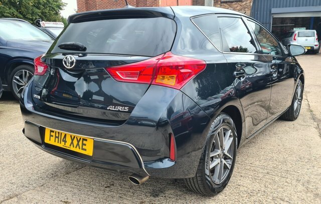 Toyota Auris 1.6 V-matic Icon Plus Hatchback Grey #4