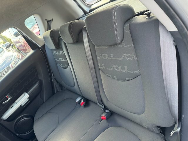 Kia Soul Crdi 2. Silver #19