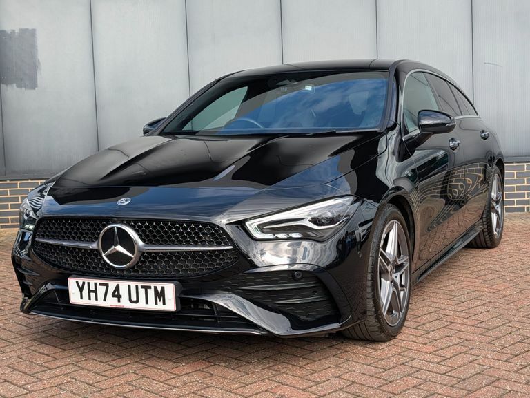 Mercedes-Benz CLA Class Cla 200 Amg Line Executive Tip Black #2