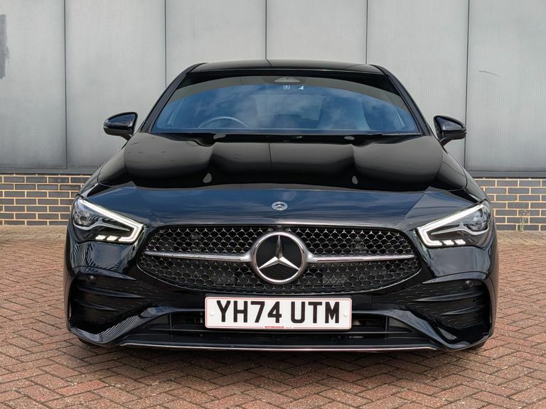 Mercedes-Benz CLA Class Cla 200 Amg Line Executive Tip Black #3