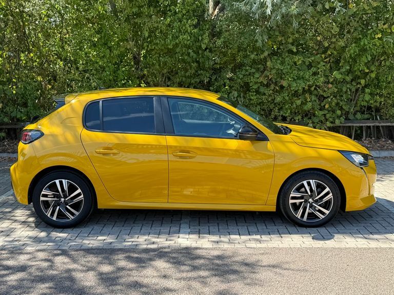 Peugeot 208 1.2 Puretech 100 Active Premium Yellow #4
