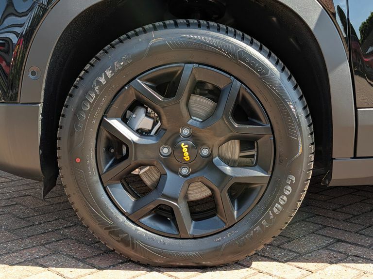 Jeep Avenger 2024 74 1.2  #11