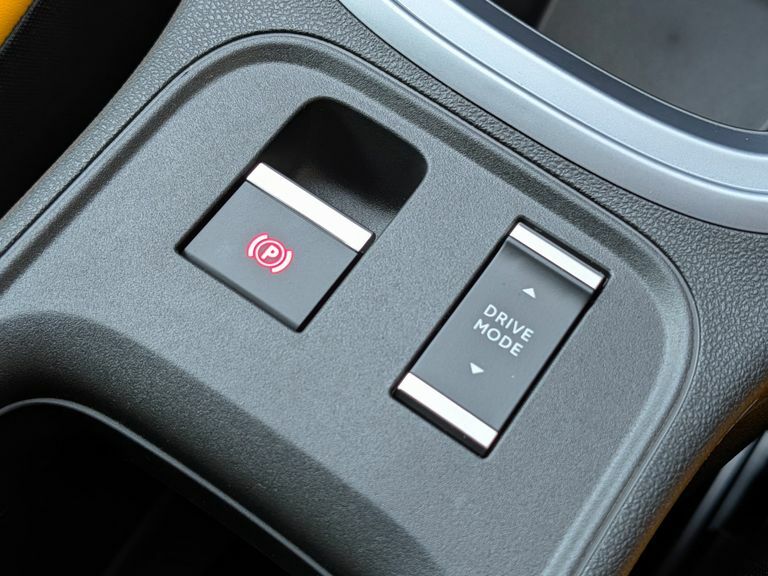 Jeep Avenger 2024 74 1.2  #48