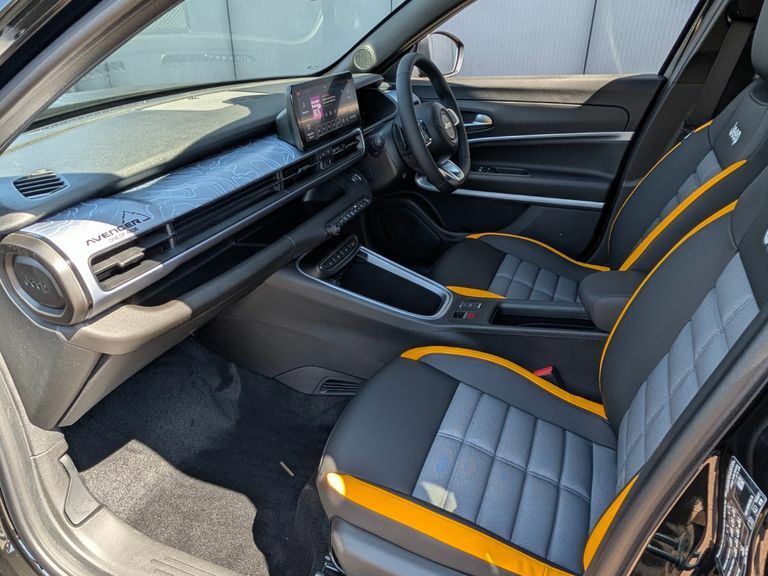 Jeep Avenger 2024 74 1.2  #16