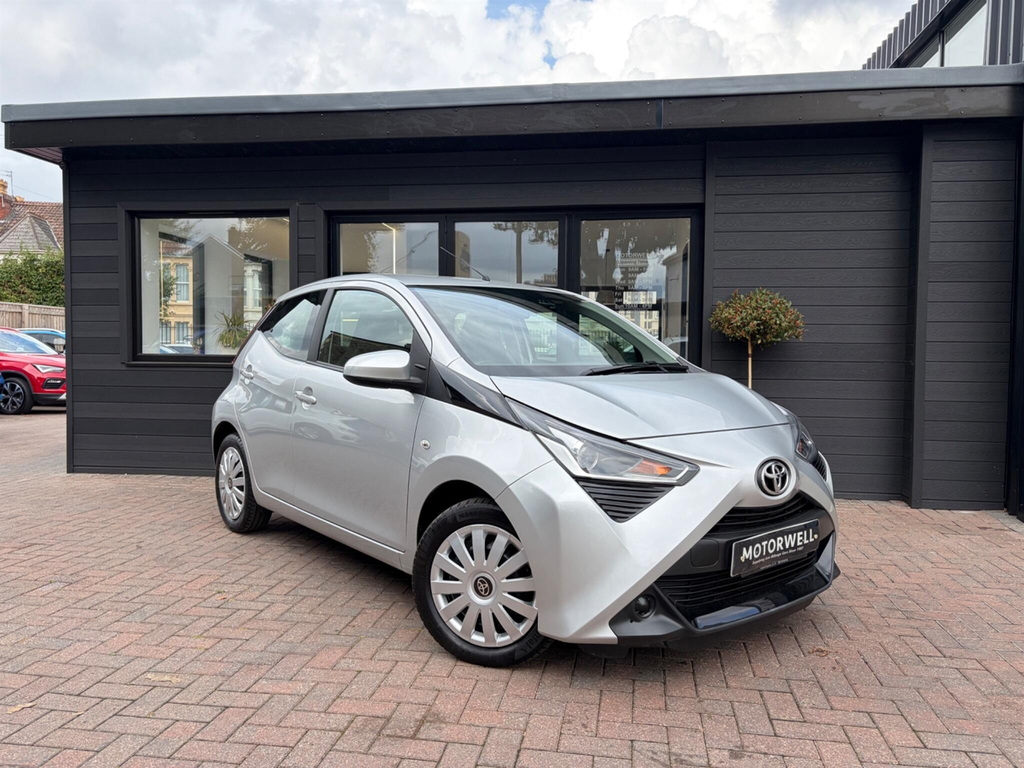 Toyota Aygo 1.0 Vvt-i X-play Euro 6 Ss Black