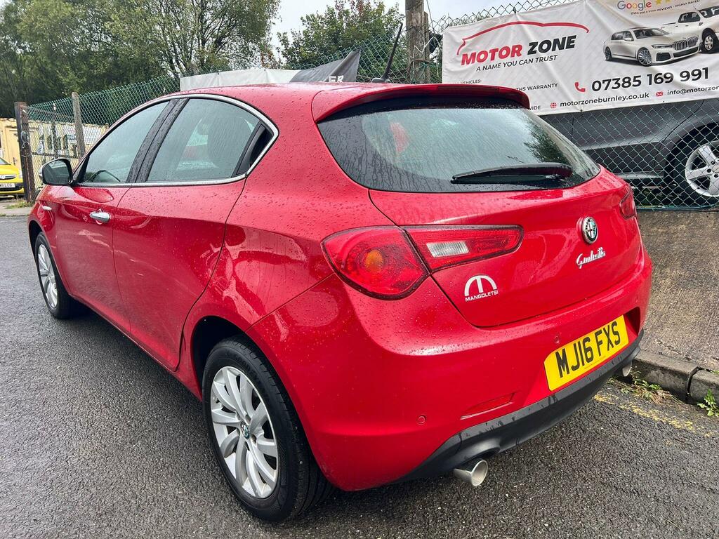 Alfa Romeo Giulietta 2.0 Jtdm-2 Distinctive Euro 6 Ss Red #6