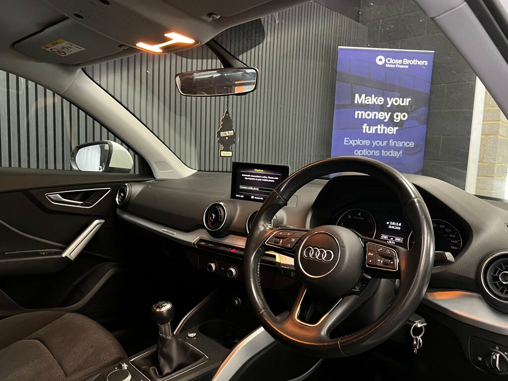 Audi Q2 1.6 Tdi 30 Sport Suv Euro 6 Ss White #3