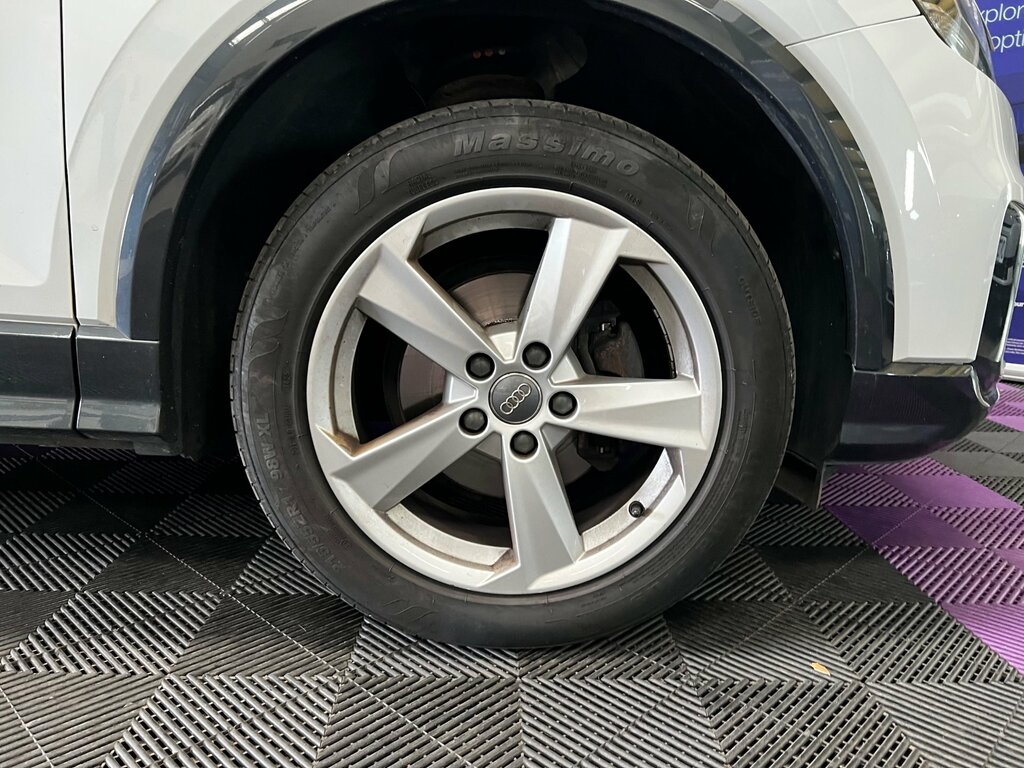 Audi Q2 Technik White #40