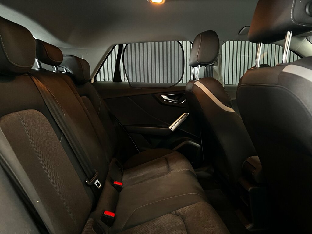 Audi Q2 Technik White #14