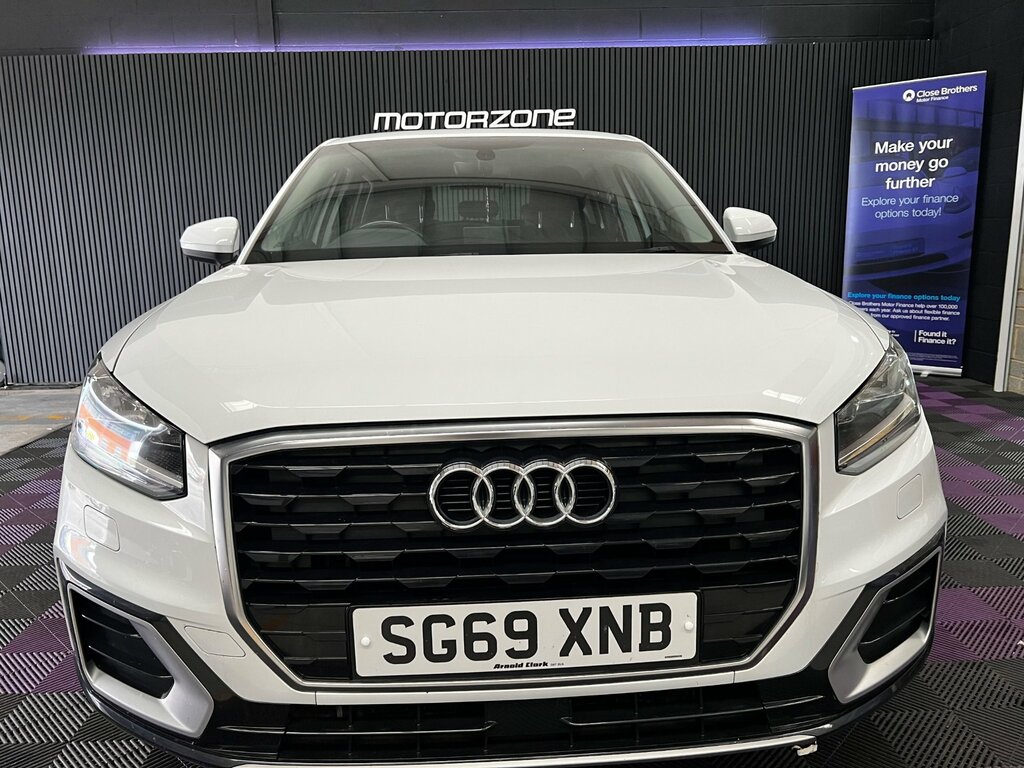 Audi Q2 1.6 Tdi 30 Sport Suv Euro 6 Ss White #4