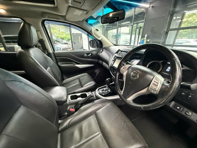 Nissan Navara 2.3 Dci Tekna Pickup Double Cab 4W SB66DKA Silver #6