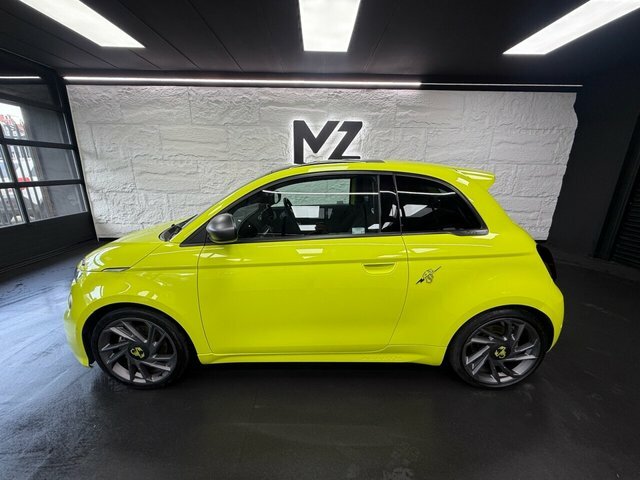 Abarth 500 Convertible Green #13