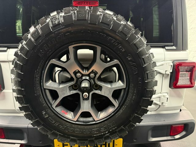 Jeep Wrangler 2L Null Silver #28
