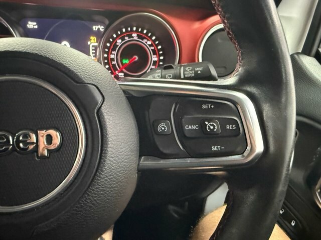 Jeep Wrangler 2L Null Silver #34