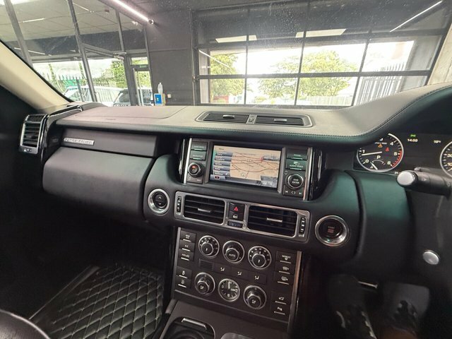 Land Rover Range Rover Range Black #21