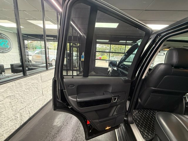 Land Rover Range Rover Range Black #34