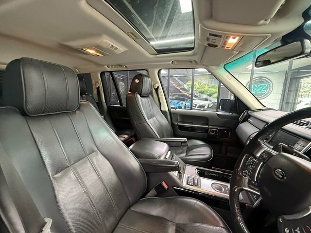 Land Rover Range Rover Range Black #16