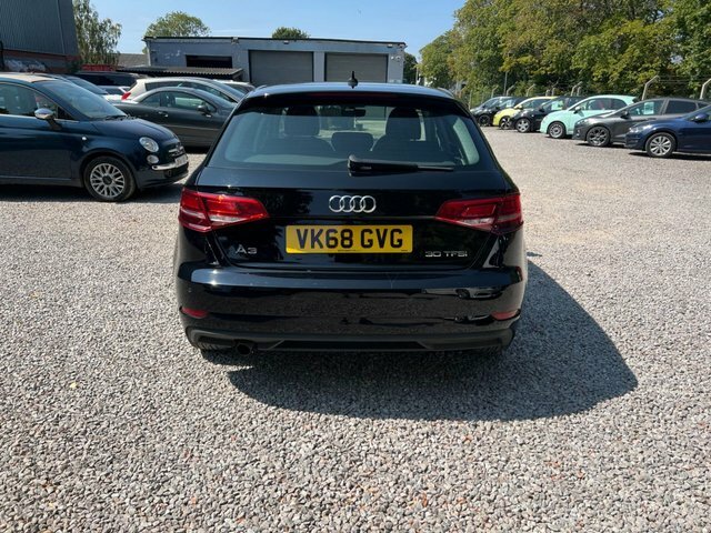 Audi A3 1.0 Tfsi 30 Se Technik Sportback Black #6