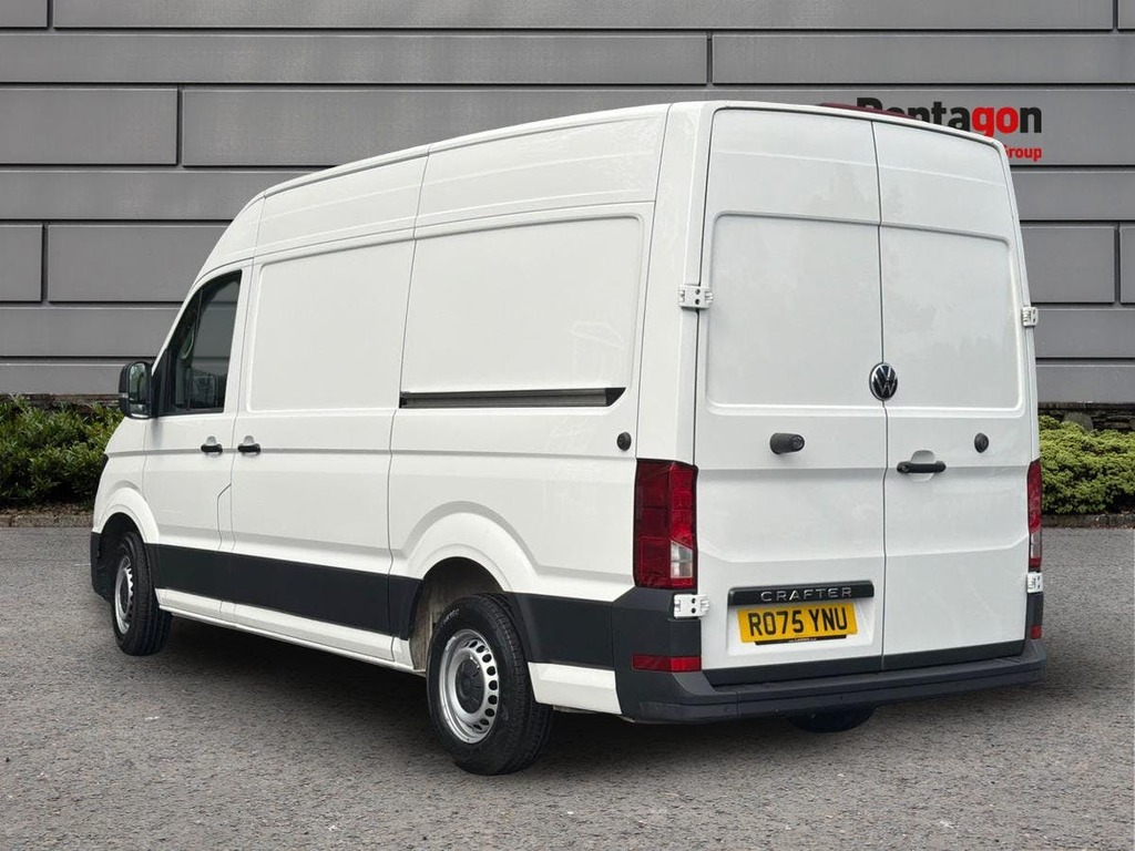 Volkswagen Crafter 2.0 Tdi Cr35 Commerce Plus Panel Van Ma RO75YNU White #2