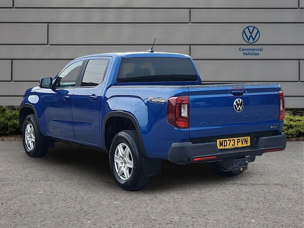 Volkswagen Amarok 2.0 Tdi Life Pickup Double Cab 4 Blue #2