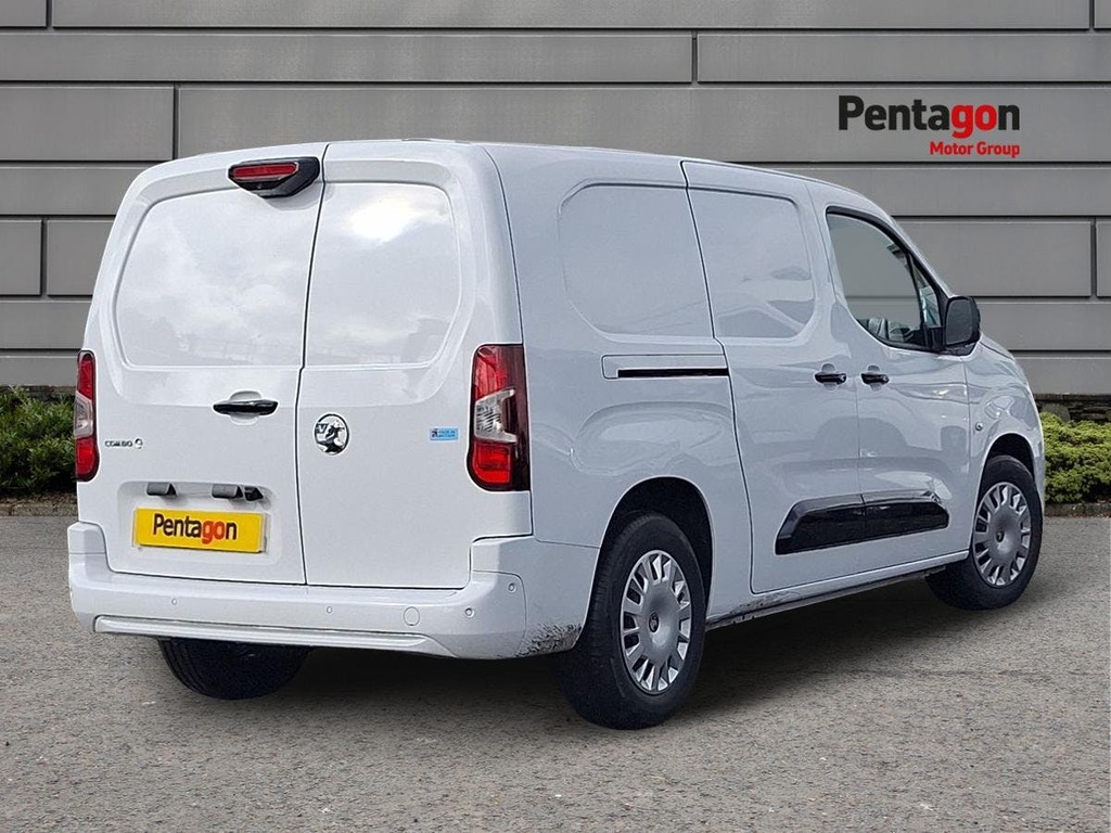 Vauxhall Combo-e Life 52Kwh Pro Xl Panel Van 6Dr Lwb 11Kw White #4