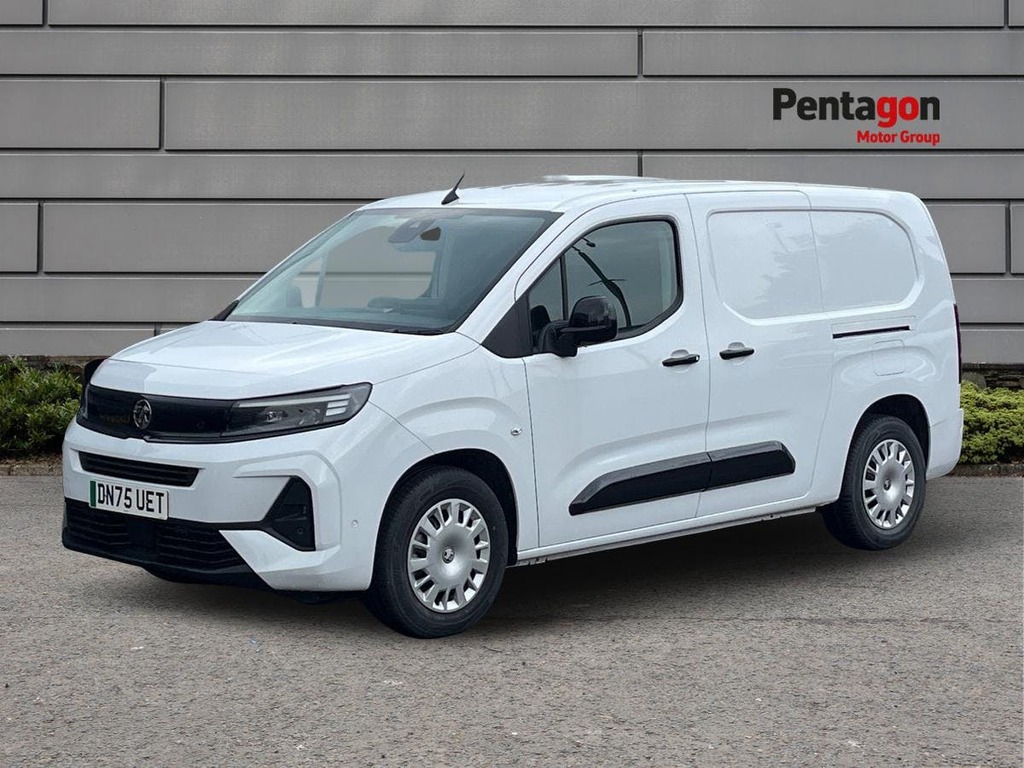 Vauxhall Combo-e Life 52Kwh Pro Xl Panel Van 6Dr Lwb 11Kw White #3