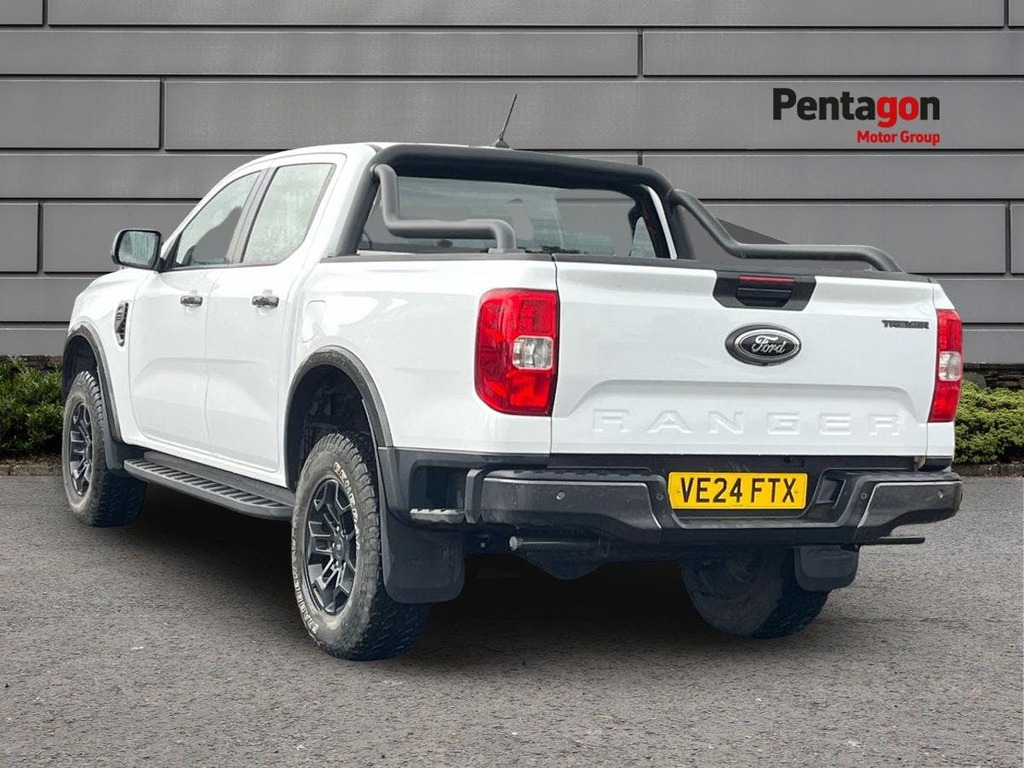 Ford Ranger 2.0 Td Ecoblue Tremor Pickup Double Cab VE24FTX White #2