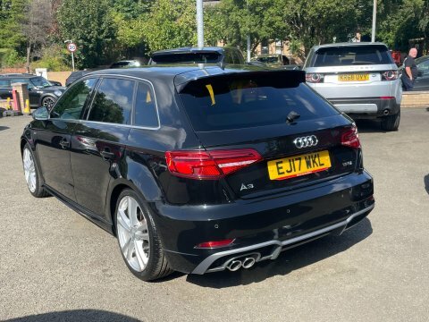 Audi A3 2.0 Tfsi S EJ17WKL Black #4