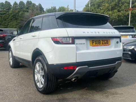 Land Rover Range Rover Evoque 2.0 Td4 Se PX18ZGB White #6