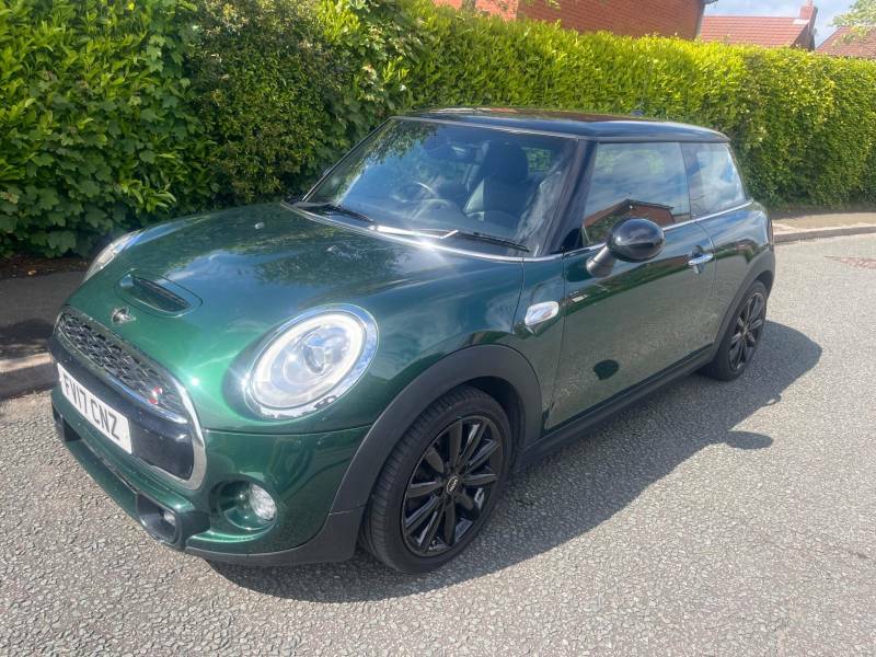 Mini Hatch 2.0 Cooper S D - 2017 17 Green