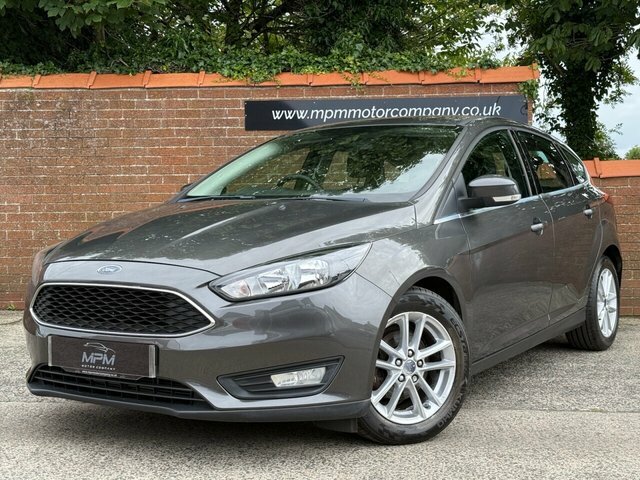 Ford Focus 1.6 Zetec Hatchback Powershift Euro 6 Grey #2