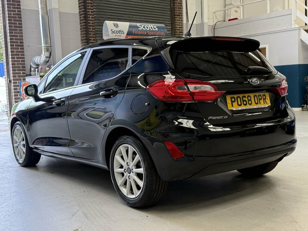 Ford Fiesta 1L Titanium PO68OPR Black #4