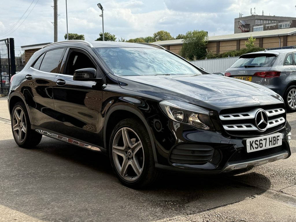 Mercedes-Benz GLA Class 2.1L Amg Line Black