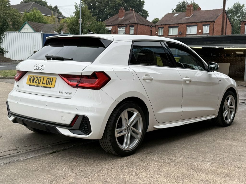 Audi A1 1L S Line KW20LOH White #6