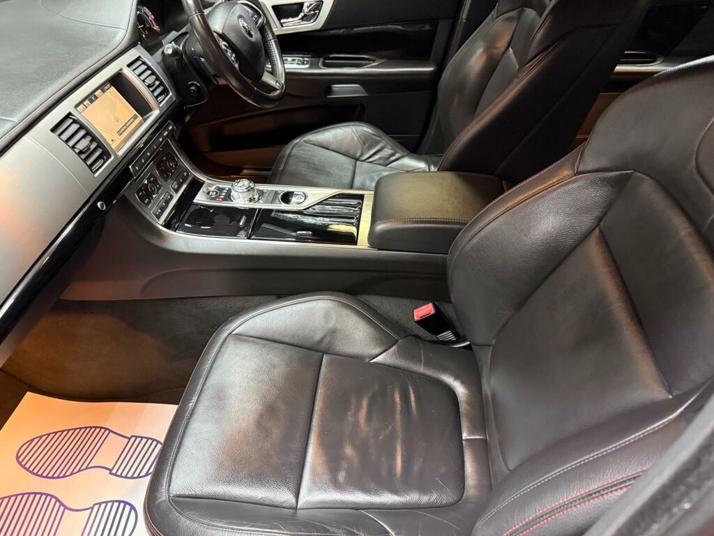 Jaguar XF 2.2 D R-sport Black Sportbrake 200 Bhp Black #25
