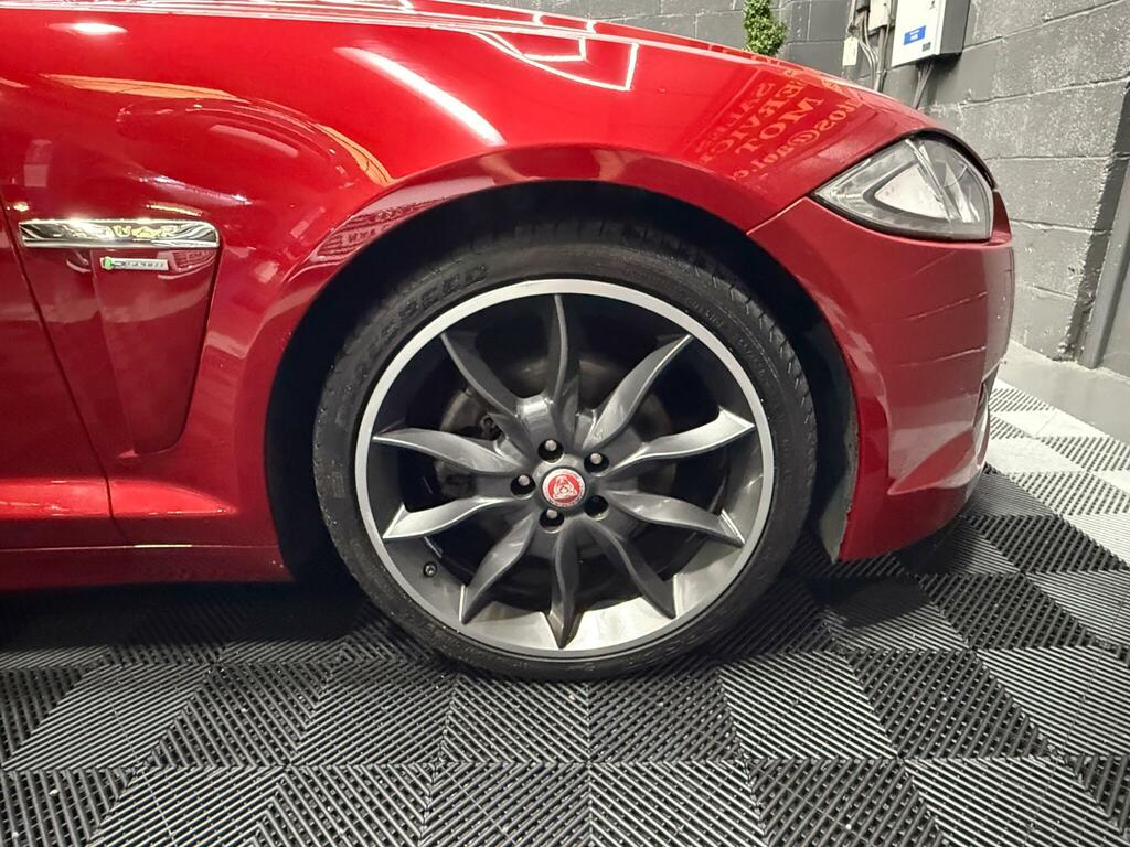 Jaguar XF 2.2 D R-sport Black Sportbrake 200 Bhp Black #7