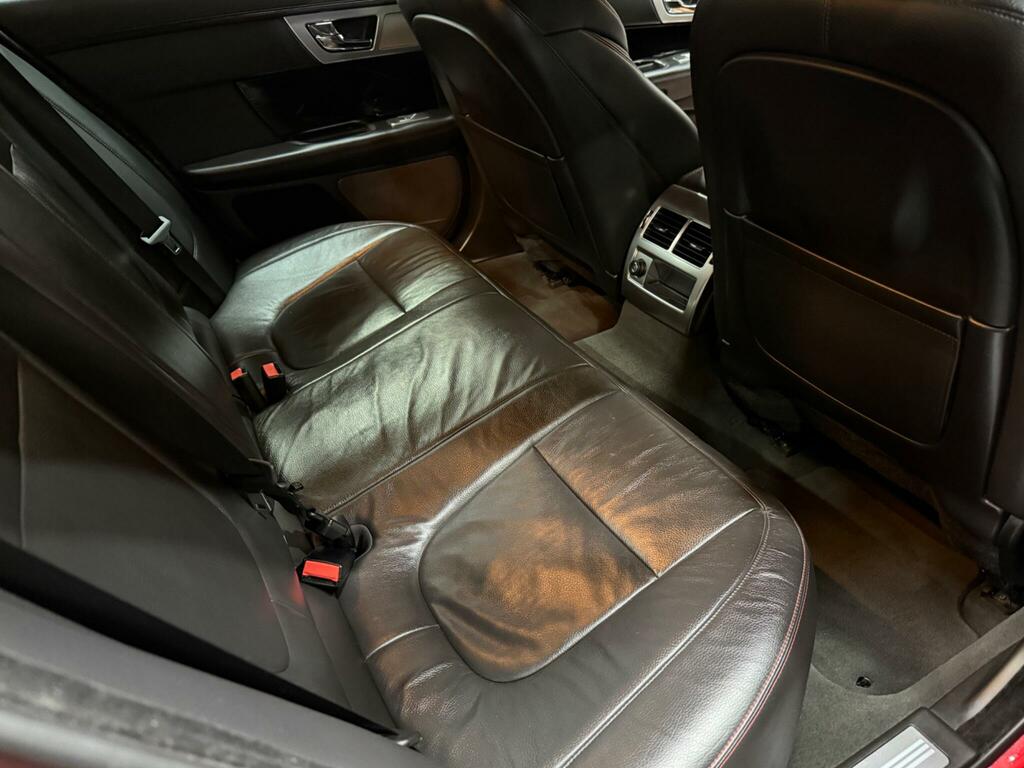 Jaguar XF 2.2 D R-sport Black Sportbrake 200 Bhp Black #23