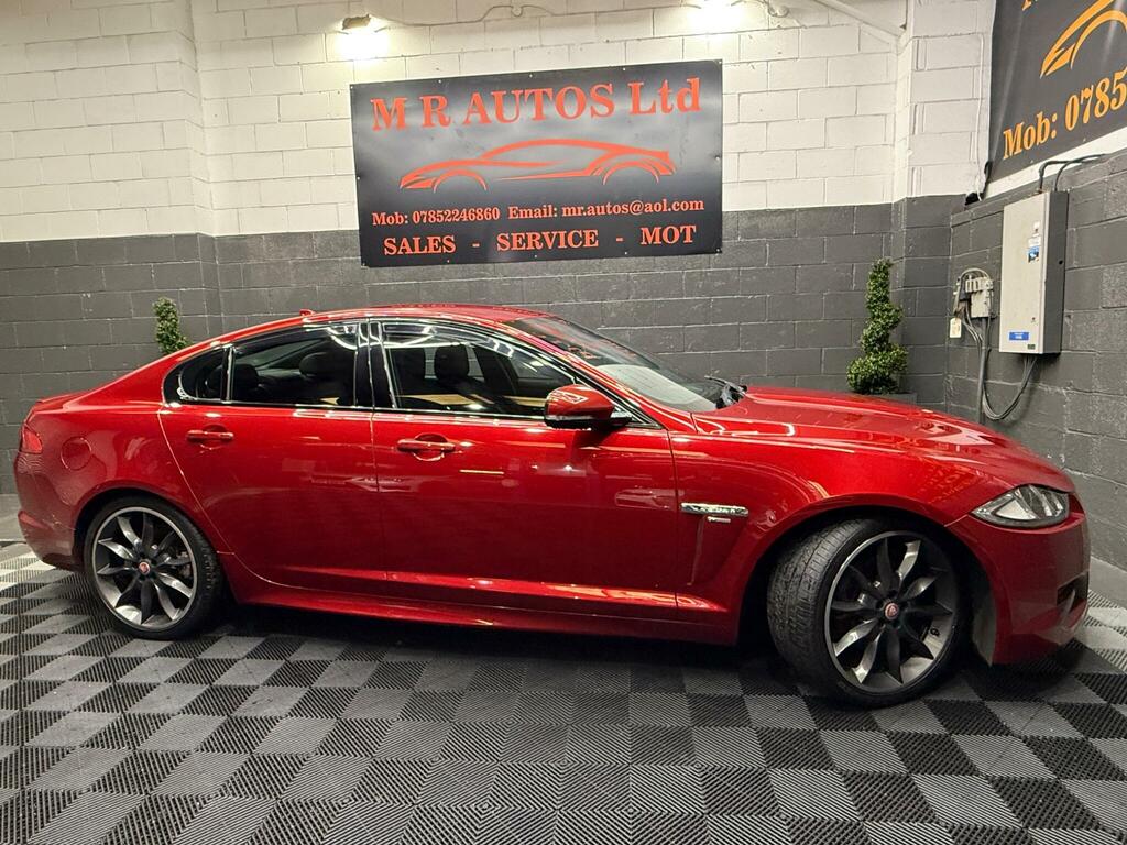 Jaguar XF 2.2 D R-sport Black Sportbrake 200 Bhp Black #1