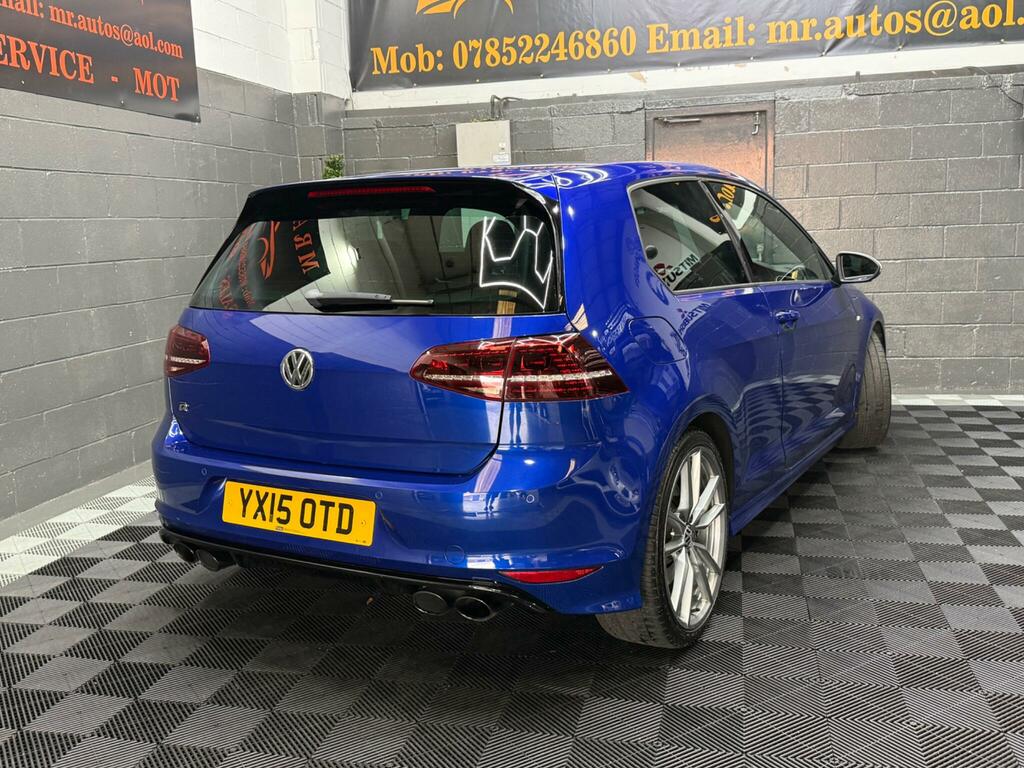 Volkswagen Golf R Blue #2