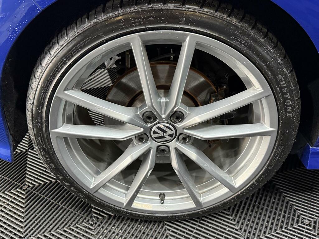 Volkswagen Golf R Blue #6
