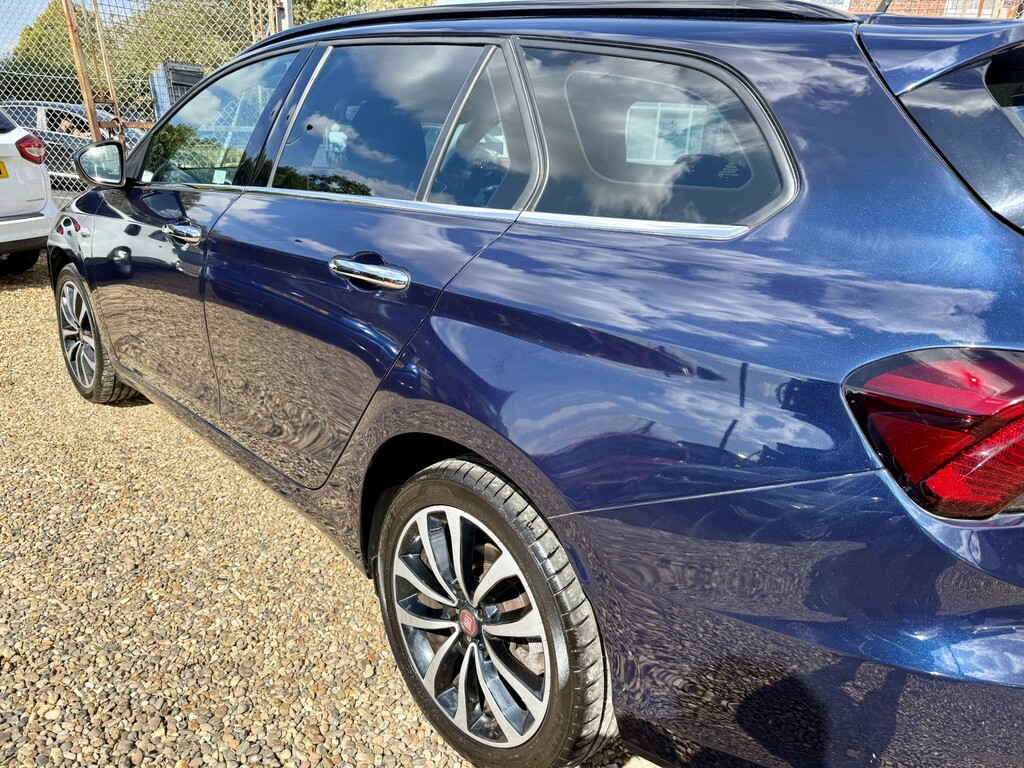 Fiat Tipo 1.6 1.6 Multijet 120Hp Lounge 2019 Blue #6