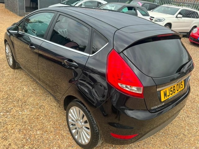 Ford Fiesta 1.6 Titanium Black #6