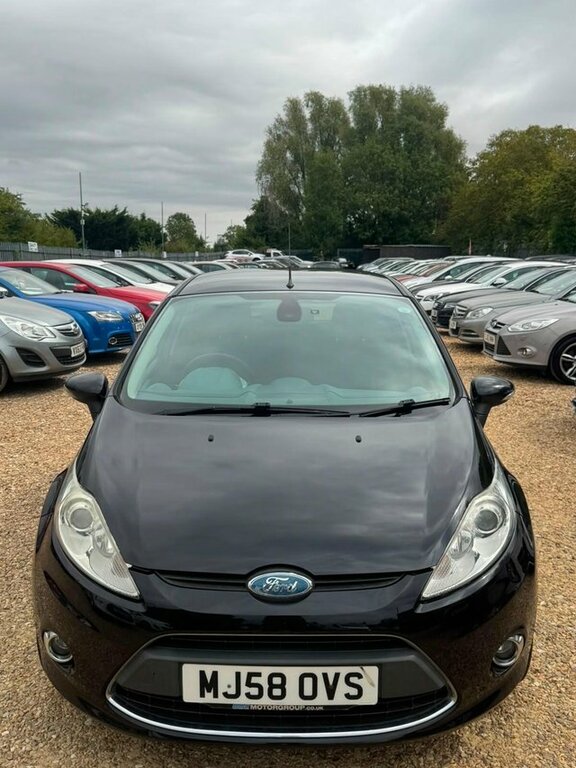 Ford Fiesta 1.6 Titanium Black #2