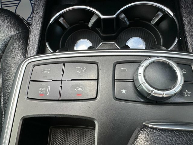 Mercedes-Benz GL Class White #39
