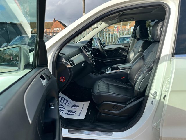 Mercedes-Benz GL Class White #63